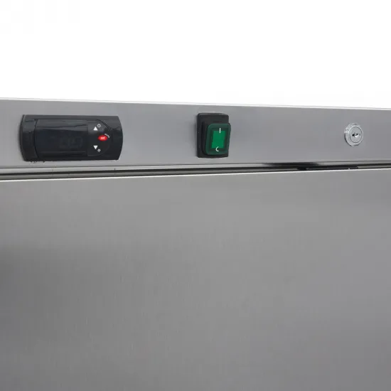 Freezer 600 liters - six shelves, from -18°C to -25°C SS