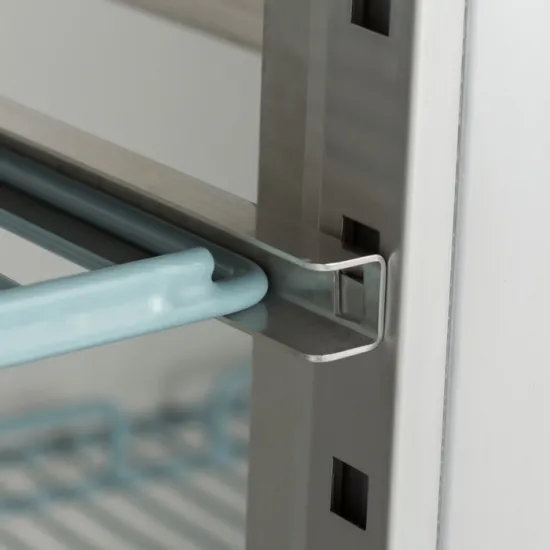 Professional freezer with two doors - 800L - 6 adjustable shelves