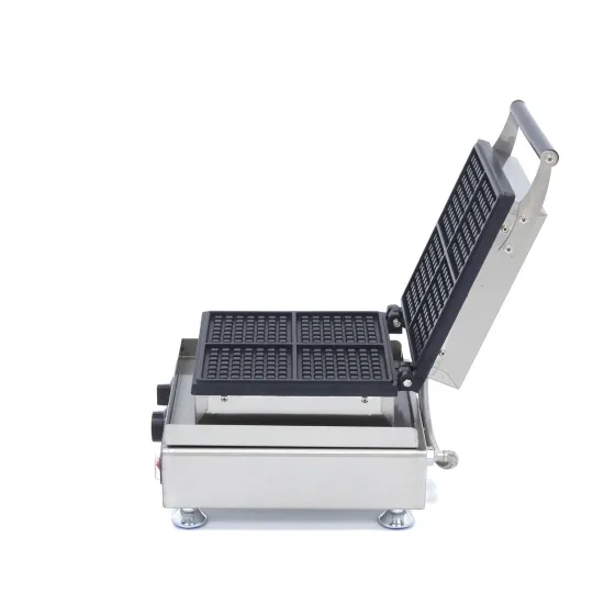 Waffle Maker - 4 small square waffles - adjustable thermostat and timer