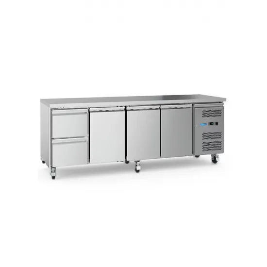 Refrigerated Table - 223 cm - 4 Doors - 553 Liters