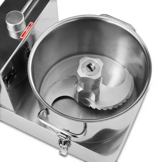 Cutter / Kitchen Robot 6 Liters