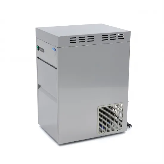 Ice Maker - 50kg crushed ice per 24 hours - Storage 10kg - Water cooling