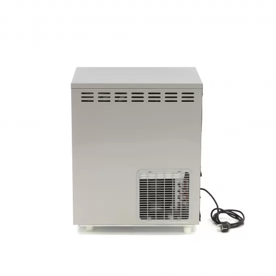 Ice Maker - 30 kg crushed ice per 24 hours - 7 kg storage - Water cooling
