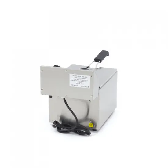 Professional Fryer 8 Liters, Thermostat between 50 °C and 200 °C, Temperature Indicator Light