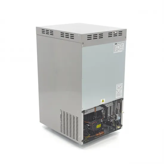 Ice Maker for Crushed Ice 130kg per 24 hours, with a storage capacity of 40kg. Air cooling.